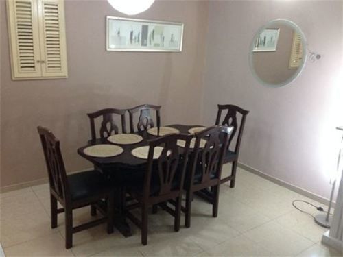 Number 95 Suites Лагос Екстериор снимка